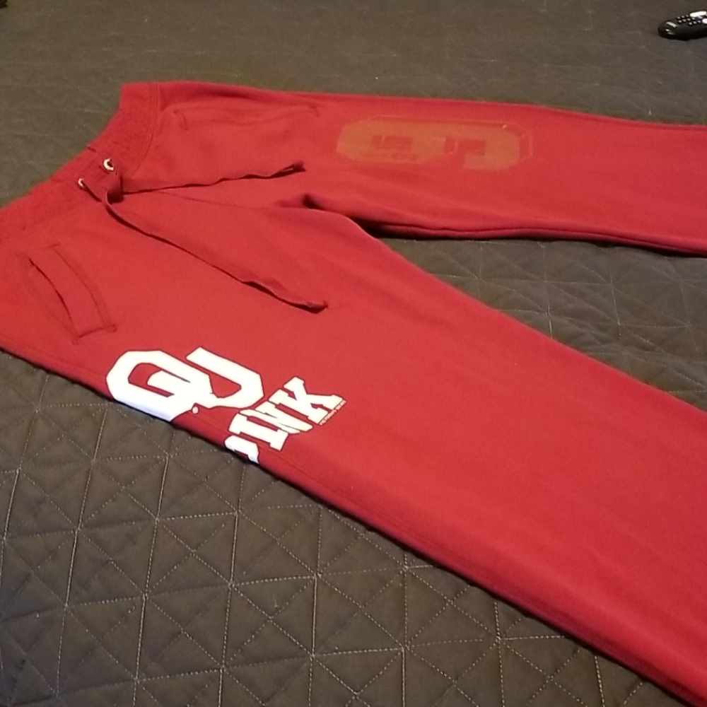 Boomer Sooner! VS Pink OU lounge sweats